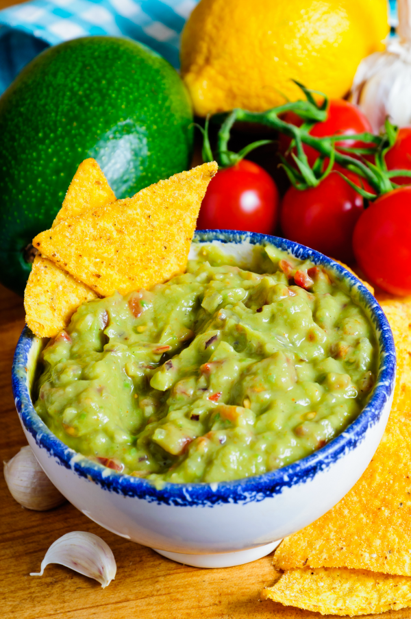 guacamole-with-ingredients.png