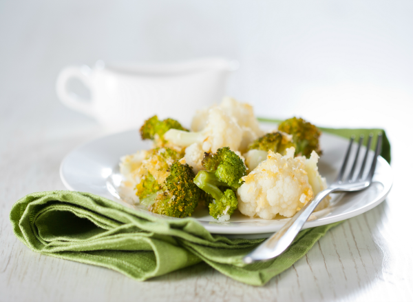 Broccoli-and-Cauliflower-600x438
